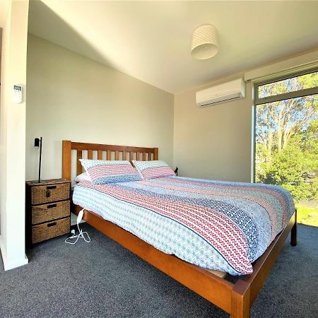 Addictive View - Lakeside Studio Rotorua Bagian luar foto