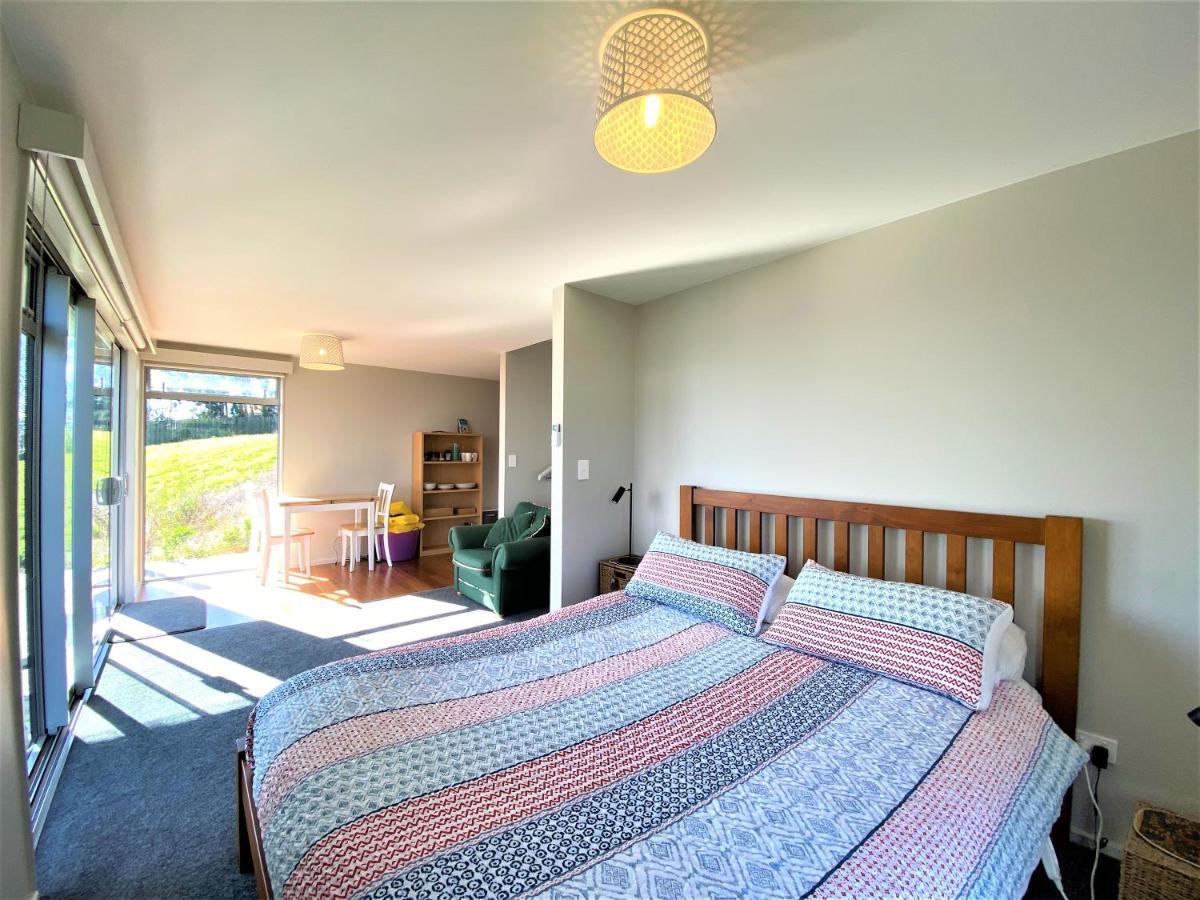 Addictive View - Lakeside Studio Rotorua Bagian luar foto